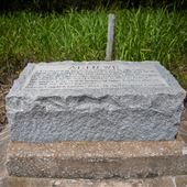 Alluwe Monument