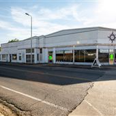 Commercial Building Stilwell