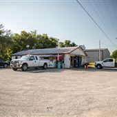 Vera Grocery and Grill