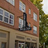 Chelsea Inn & Cafe