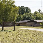 Sequoyah National Wildlife Refuge HQ & Trailhead