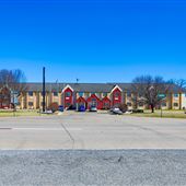 Days Inn & Suites by Wyndham Pryor