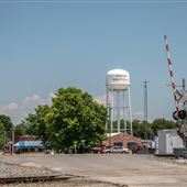 Lloyd Cotton Sloan Ind Road E