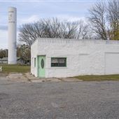 White Building Braggs
