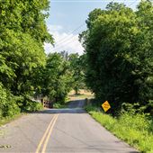 North Oaks Road