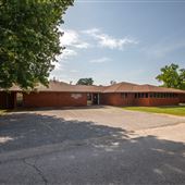 Oaks Mission Administration