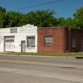 E 60th St N/N Peoria Ave