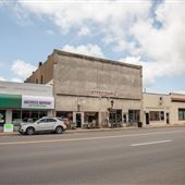 Gene's Collectibles Antique Shop
