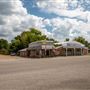 Vian Liquor Store
