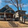 740/742 N Cheyenne